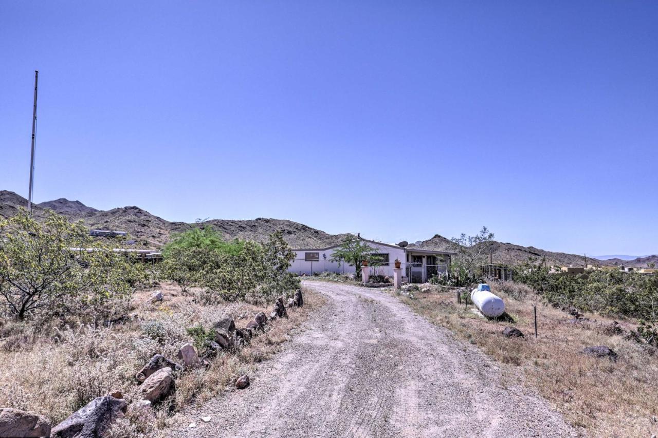 Rustic Bullhead City Retreat With Porch And Views ภายนอก รูปภาพ