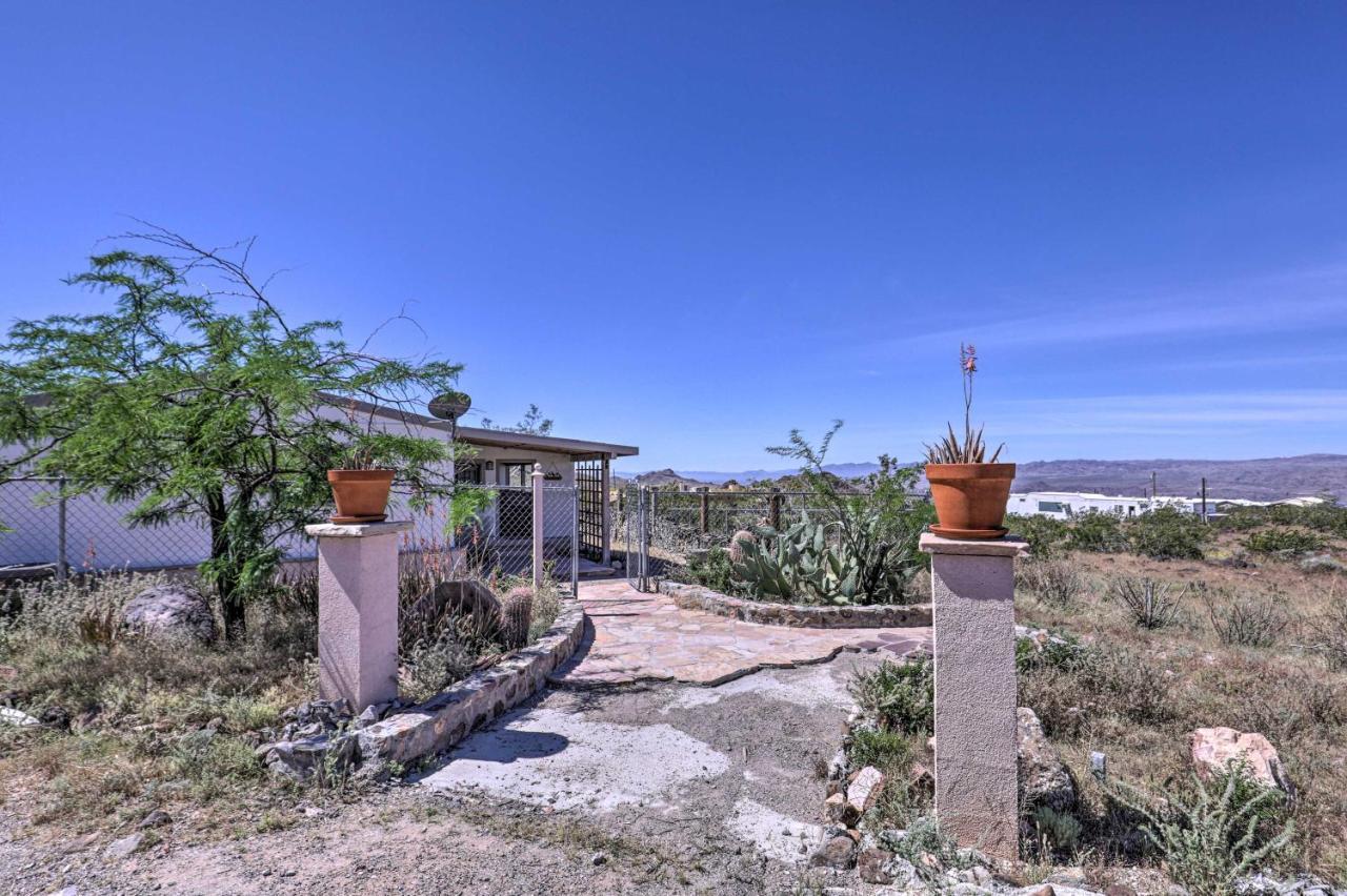 Rustic Bullhead City Retreat With Porch And Views ภายนอก รูปภาพ